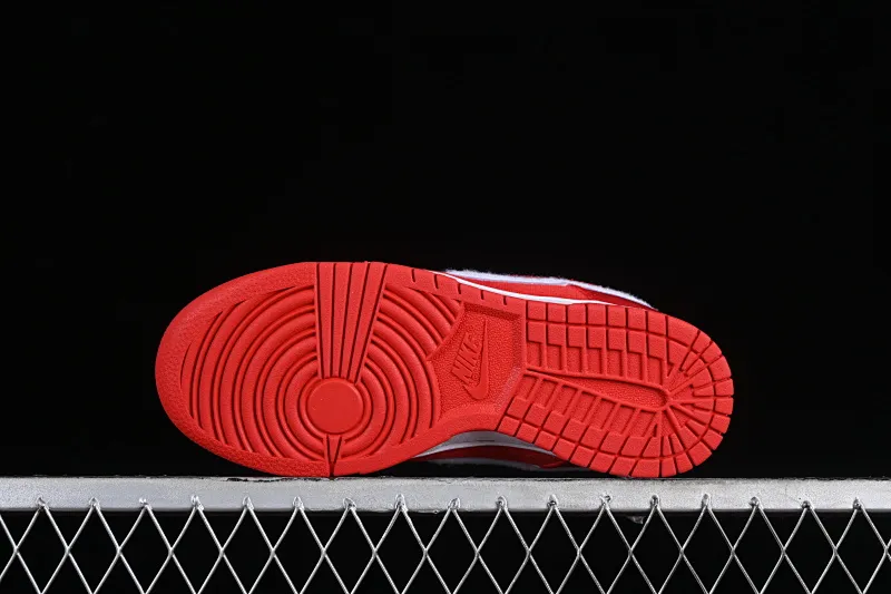 All categories Nk SB Dunk series Nk SB Dunk Low low-top sneakers Nk Dunk Low GS "Valentine’s Day" new Valentine’s Day color SB low-top casual sneakers FZ3548-612